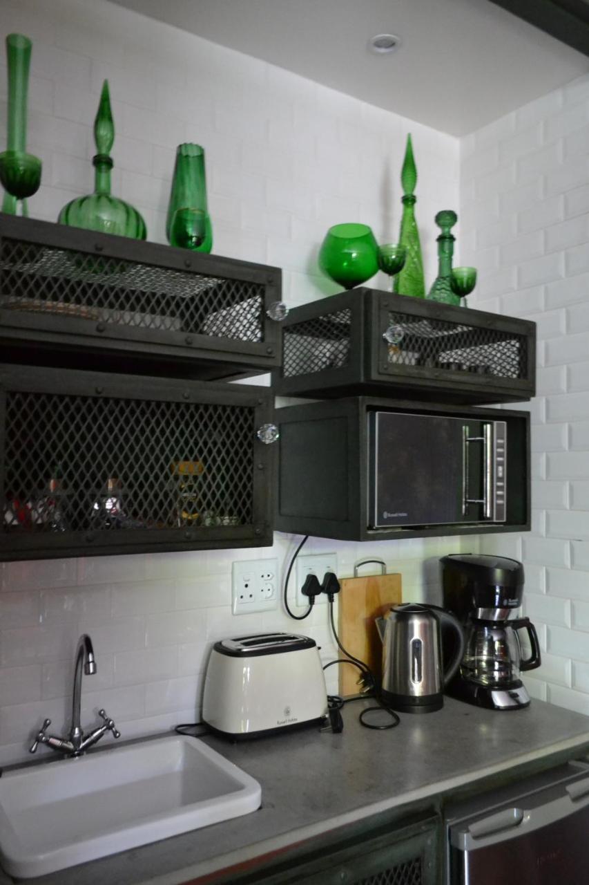 יוהנסבורג Festina Lente Guesthouse מראה חיצוני תמונה